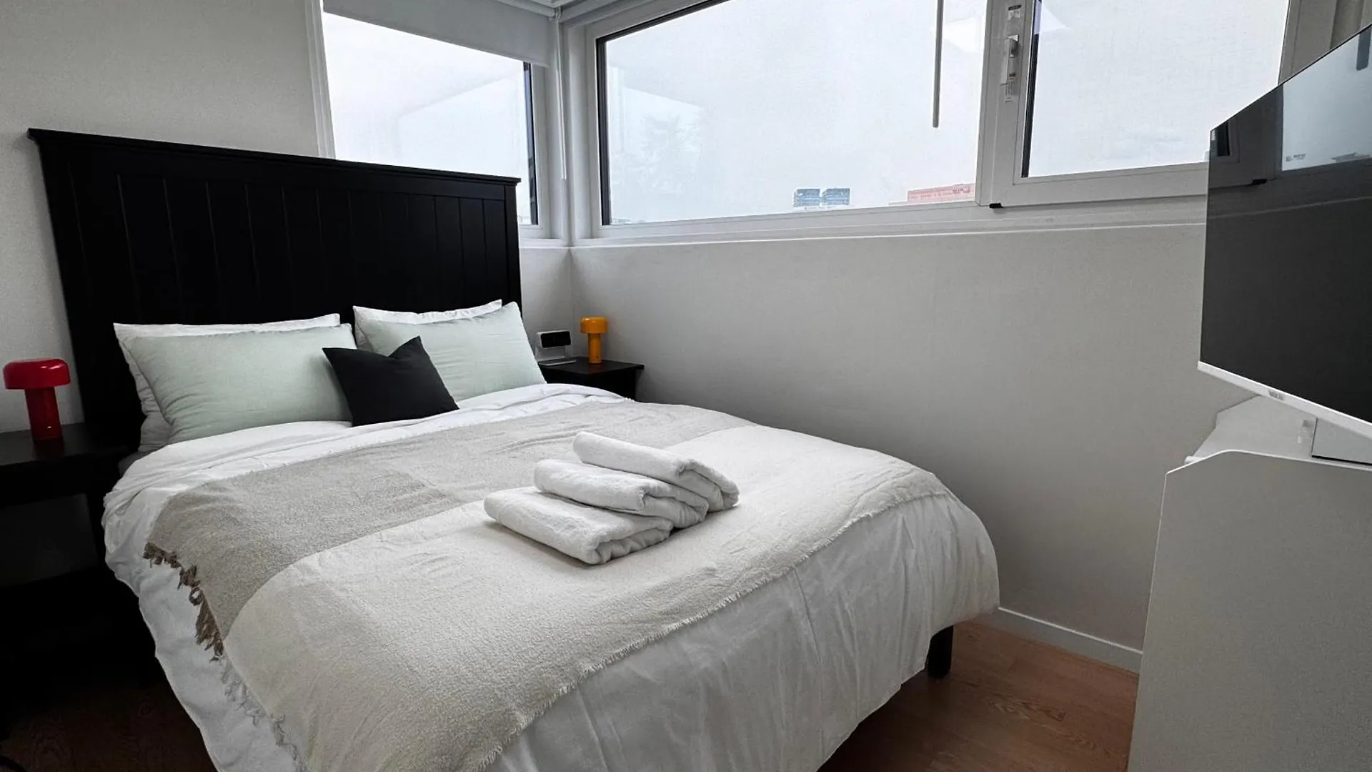 Panoramic View Seoul Station 2Br Newly Built location